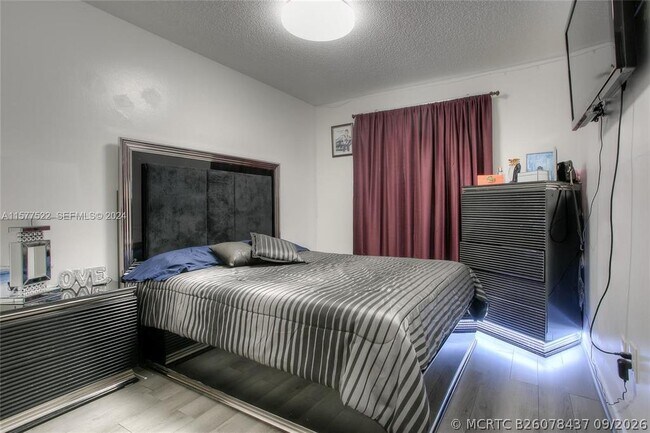 Foto del edificio - 5665 W 20th Ave