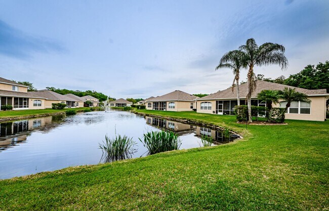 Building Photo - Beautiful 4 bedroom 3 bath townhome