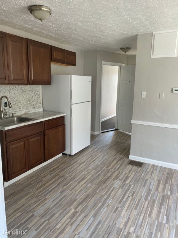 Building Photo - 1 br, 1 bath Apartment - 2316 Catalpa