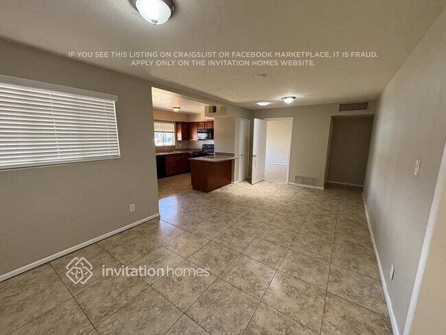 Foto del edificio - 3737 W Lawrence Rd