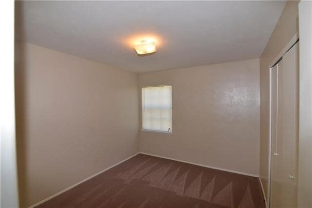 Building Photo - 1720 Panola Dr