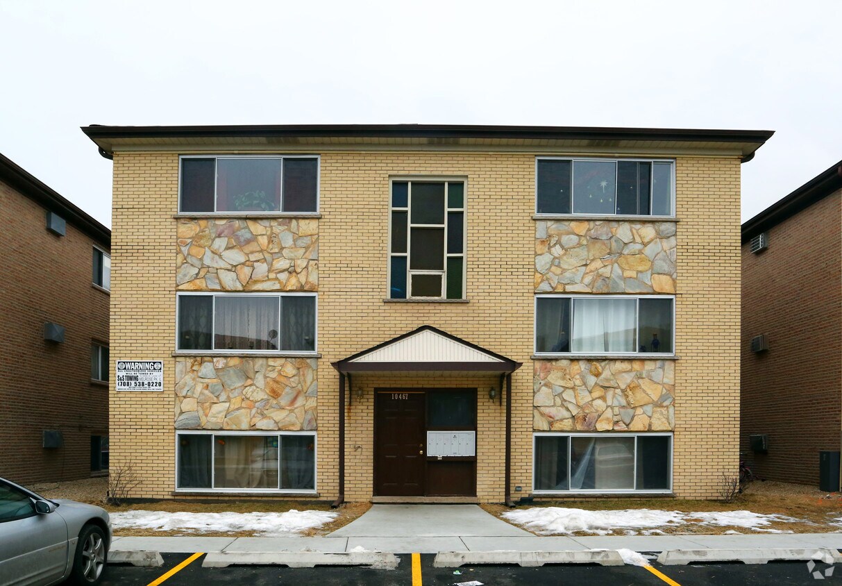 10467 Doris Ct, Rosemont, IL 60018 Apartments in Rosemont, IL