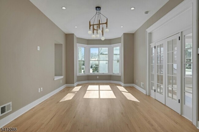 Foto del edificio - 49 Park Ave