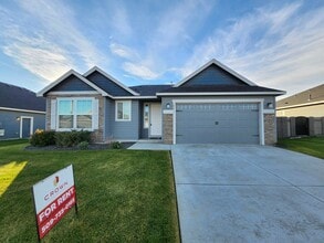 Building Photo - 8215 Ballard Lp