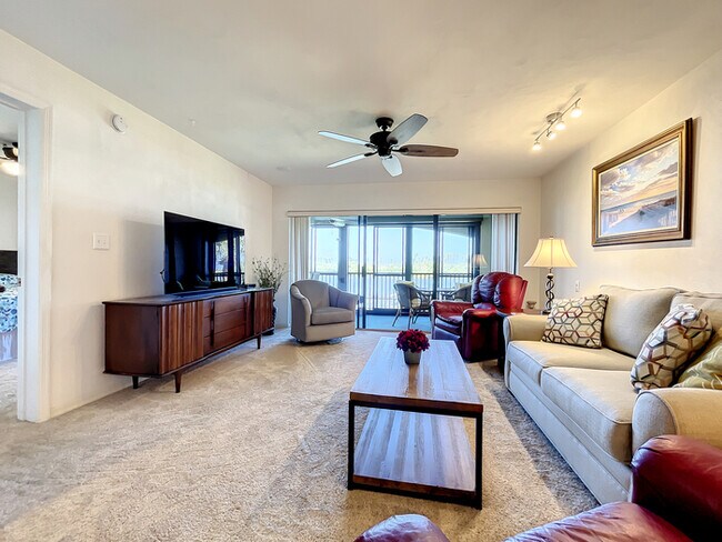 Foto del edificio - 462 Bouchelle Dr