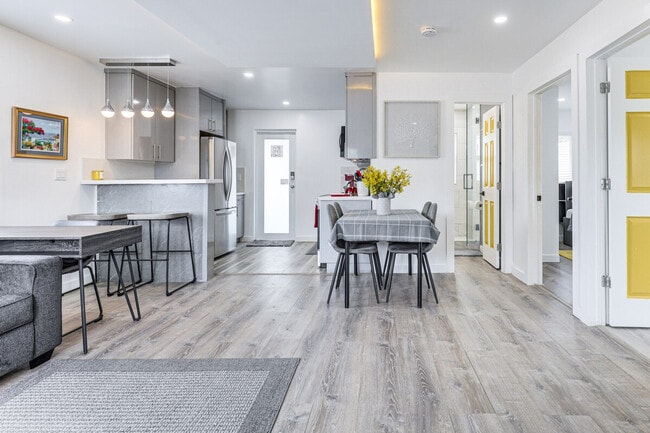 Foto del edificio - 12415 NW 20th Ct