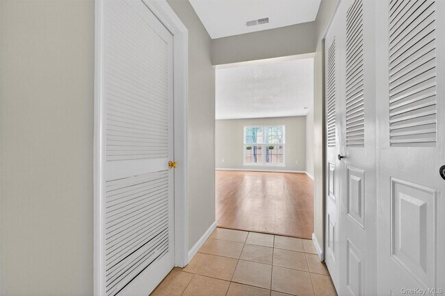 Foto del edificio - 111 Cartwheel Ct