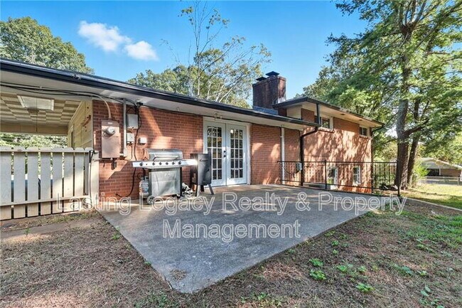Foto del edificio - 4850 Ellen Ave