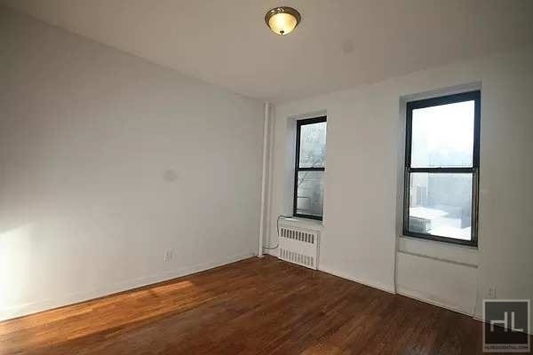 Primary Photo - WEST 85 STREET