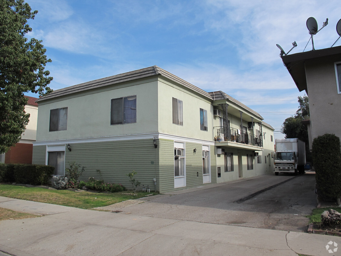 Primary Photo - 424 N Marguerita Ave