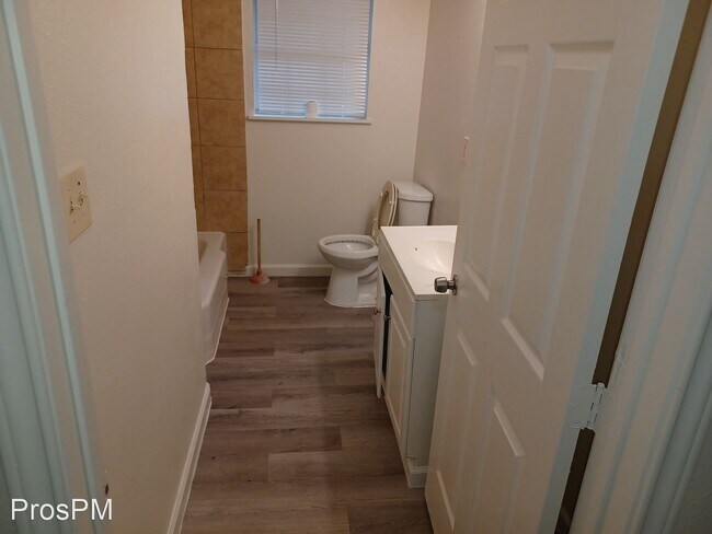 Building Photo - 2 br, 1 bath House - 7314 Howton Street