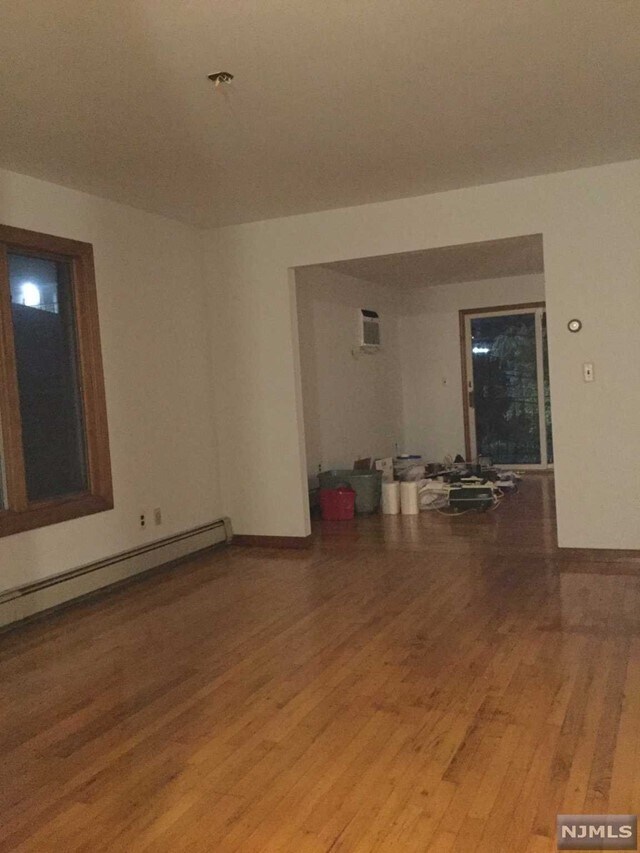 188 Wheeler St Unit 2, Cliffside Park, NJ 07010 Room for Rent in