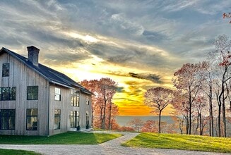 Building Photo - 36 Yuza Mini Ln