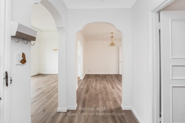 Foto del edificio - 2106 26th Ave