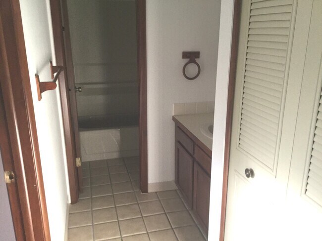 Foto del edificio - 2 Story Townhome Near Open Space in Lafayette