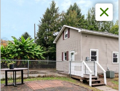 Building Photo - 1049 Dixon Ave