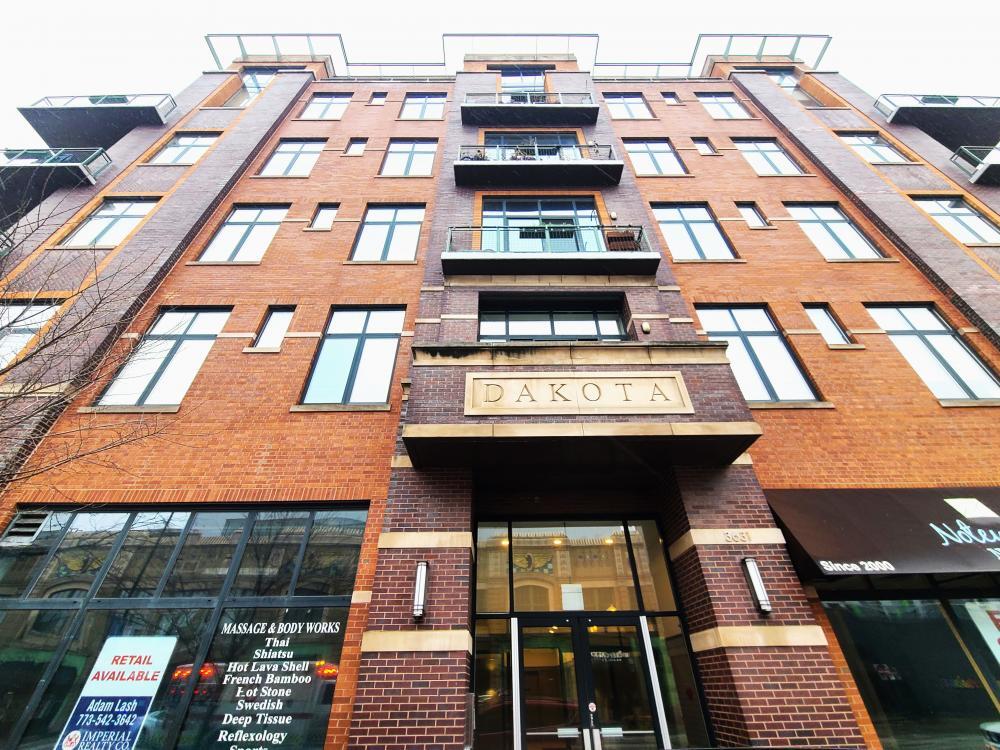 Primary Photo - 2 bedroom in Chicago IL 60613