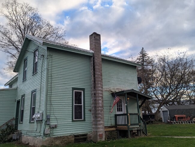 Building Photo - 4923 State Route 19 S