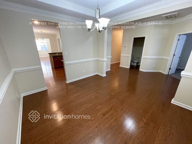 Foto del edificio - 13611 Delstone Dr