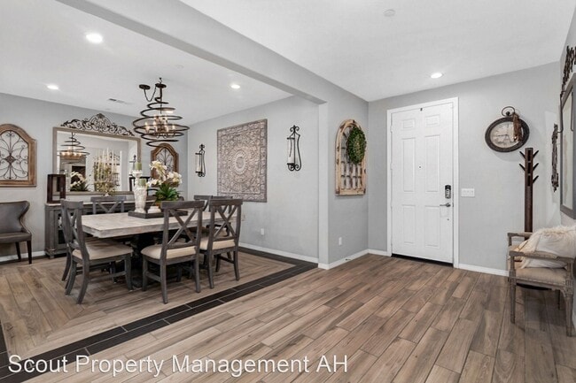 Building Photo - 5 br, 3 bath House - 35615 Athena Court