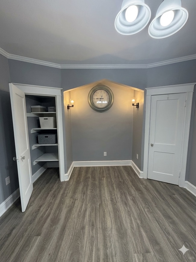 Dining room - 4744 Sheffield Ave