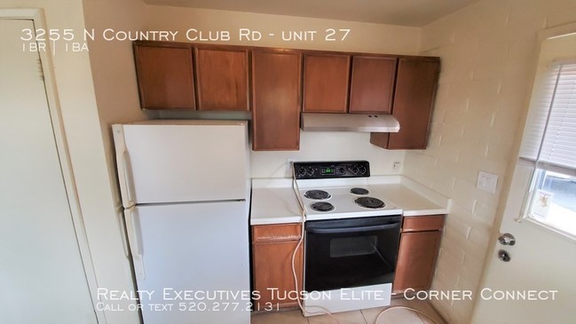 Building Photo - Country Club Rd & Fort Lowell - Available now