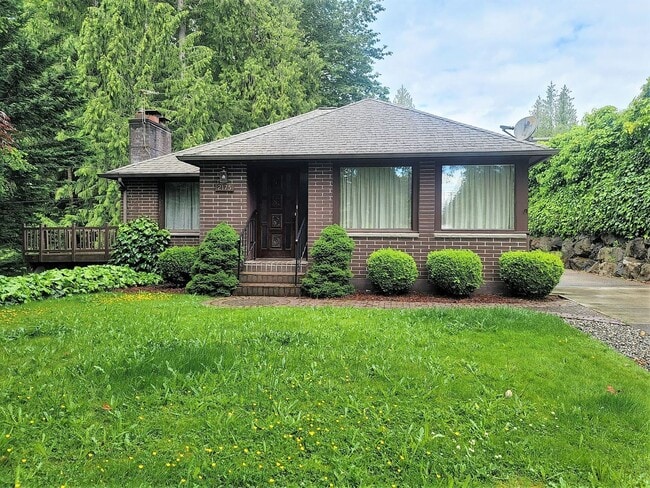 Photo - 2175 Lynnette Place NW House