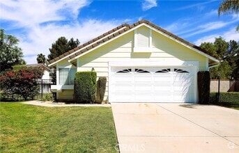 Building Photo - 2803 Ravenwood Ct