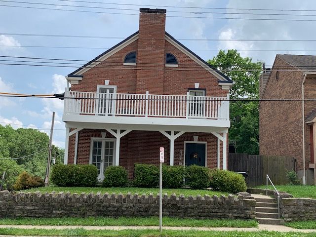 Primary Photo - 931 Nassau St