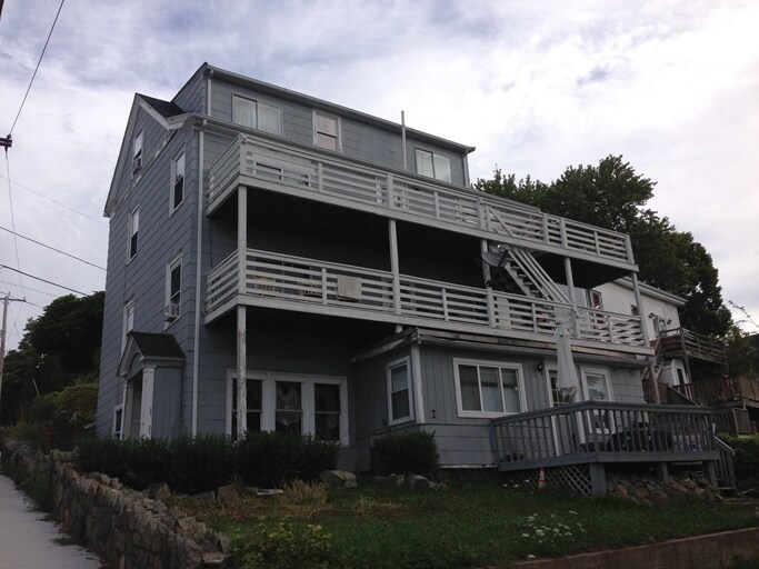 20 Blynman Ave, Gloucester, MA 01930 Apartments in Gloucester, MA