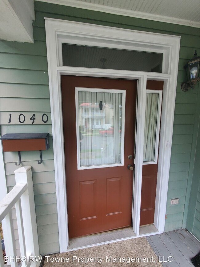 Foto del edificio - 3 br, 2.5 bath House - 1040 Crawford Parkway