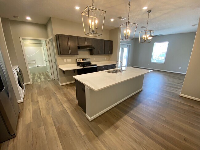 Foto del edificio - Carter Crossing Luxury Apartments