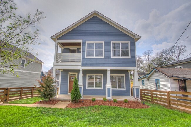 Building Photo - 904 Delmas Ave