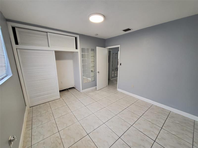 Foto del edificio - 7211 Venetian St