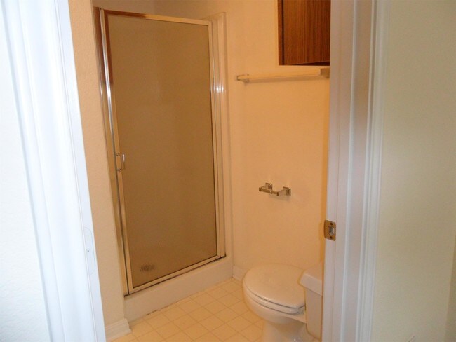 Foto del edificio - 3003 Whisper Oaks Ln