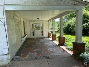 Building Photo - 11 Mt Bethel Rd
