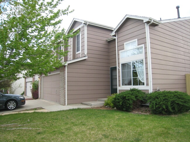 Building Photo - 1902 Reliance Cir