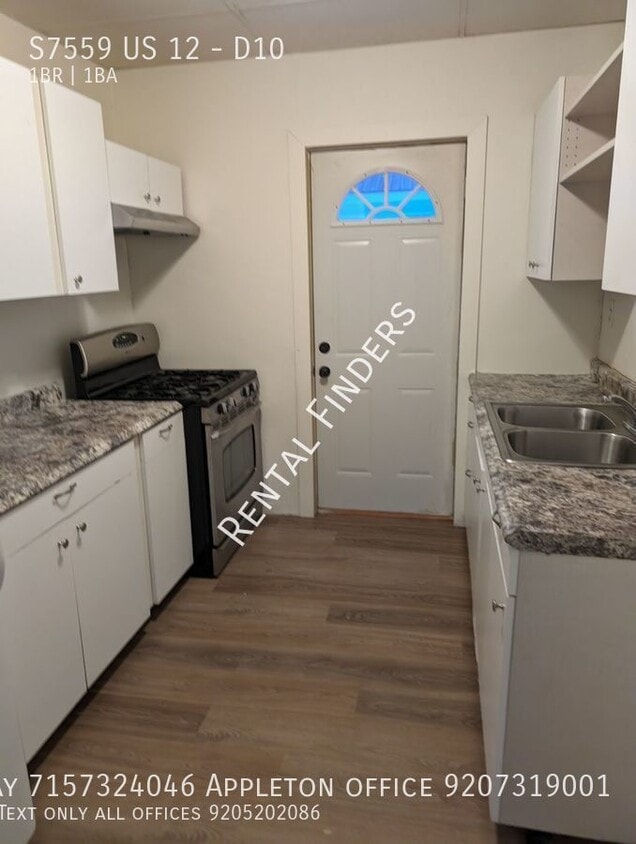 S7559 US12 Unit D10, North Freedom, WI 53951 Room for Rent in North