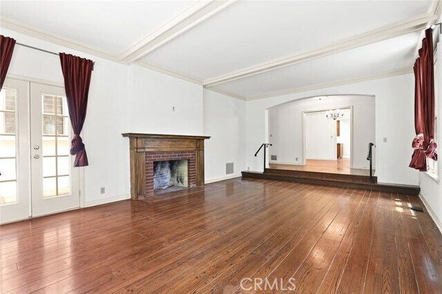 Foto del edificio - 275 Arbolada Dr