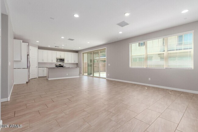 Building Photo - 2467 E Athena Ave