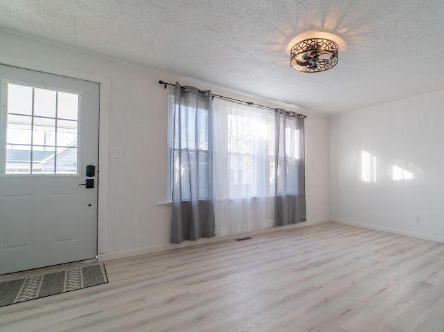 Foto del edificio - 115 N Porter St