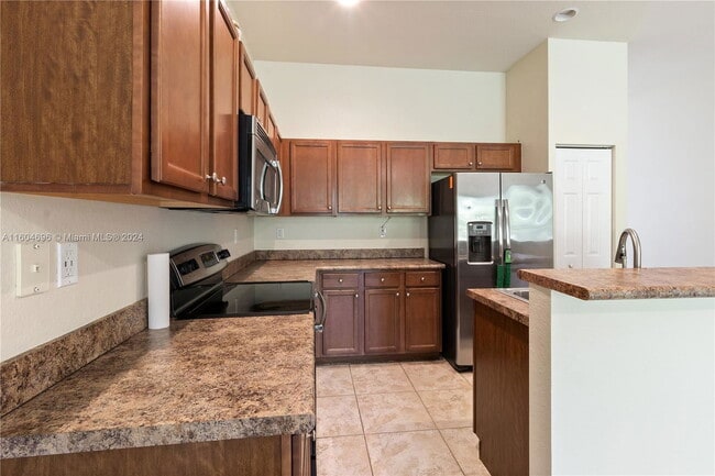 Photo - 3560 W 88th St House