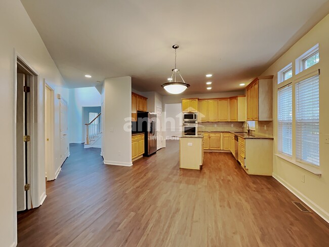 Building Photo - 219 Chandeleur Dr