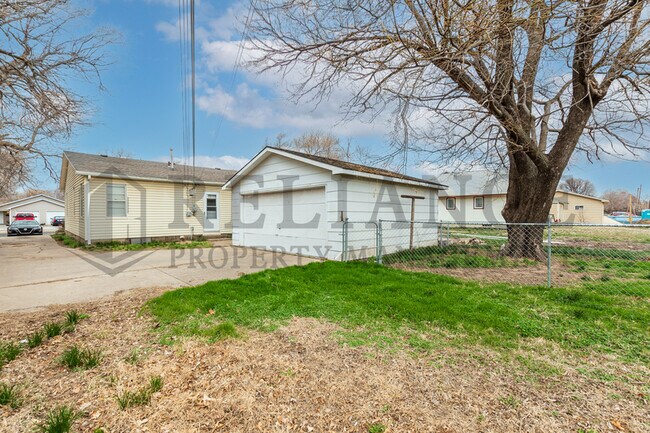 Foto del edificio - 518 S Meridian Ave