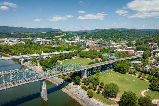 The pedestrian bridge is one of the main features of the Northshore.