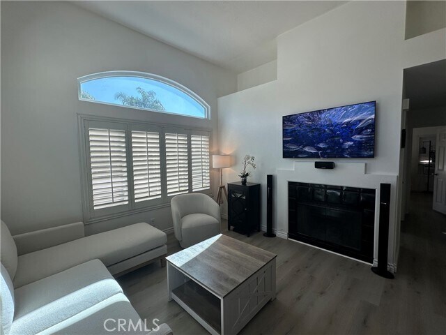 Foto del edificio - 28173 Via Luis