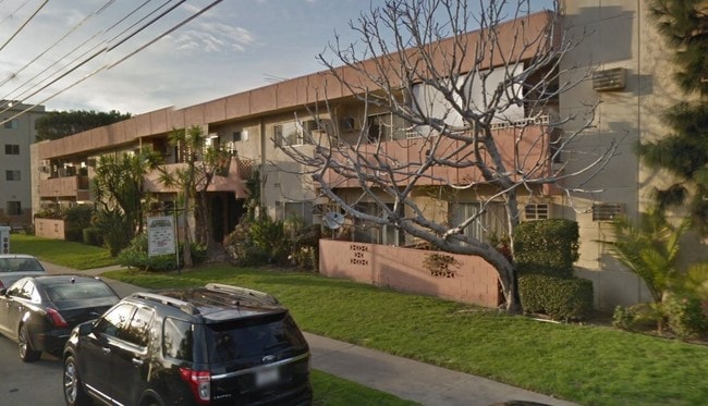 Building Photo - Continental Apartments