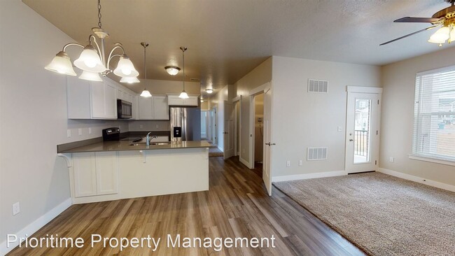 Foto del edificio - 3 br, 2 bath House - 1717 N. Exchange Park...