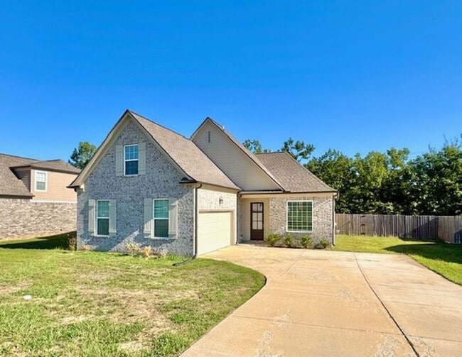 Photo - Now Leasing a 4-Bedroom 2.5 Bath In Olive ... House