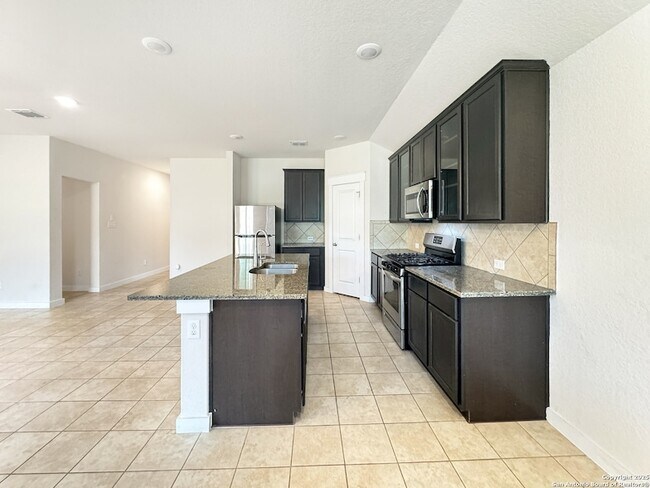 Foto del edificio - 4351 W Vasquez Cir